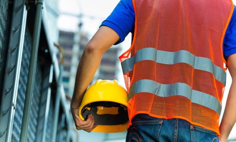 How Florida Contractors Can Protect Themselves from Material Price Increases and Project Delays