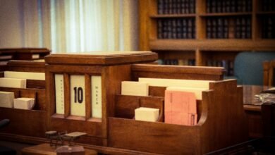Ombudsmänner: Independent Mediators for Justice and Citizens' Rights